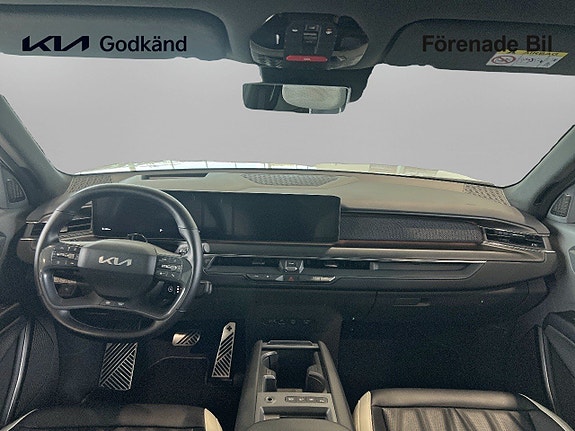 Kia EV9 7 of 14
