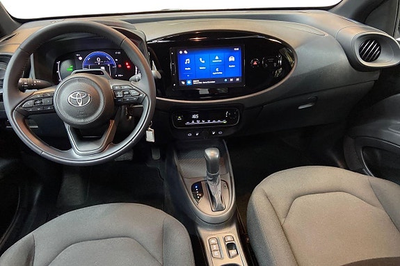 Toyota Aygo X 10 of 21