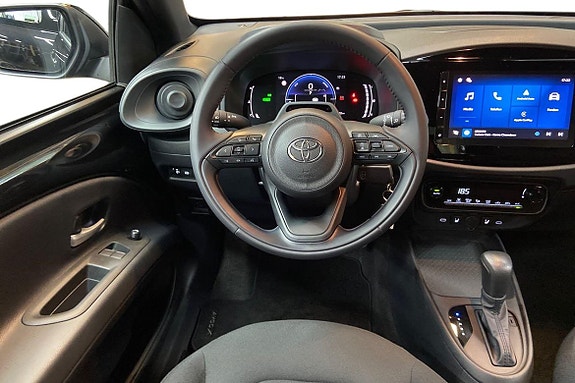 Toyota Aygo X 11 of 21