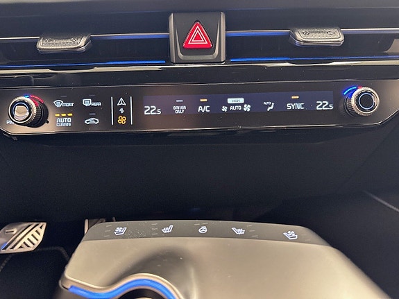 Kia EV6 13 of 23