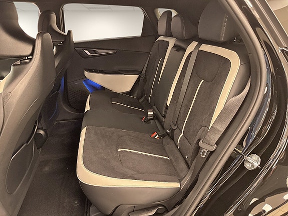 Kia EV6 9 of 23
