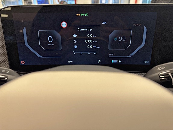 Kia EV6 10 of 23