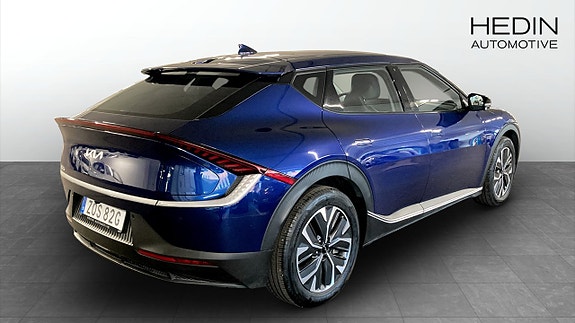 Kia EV6 2 of 12