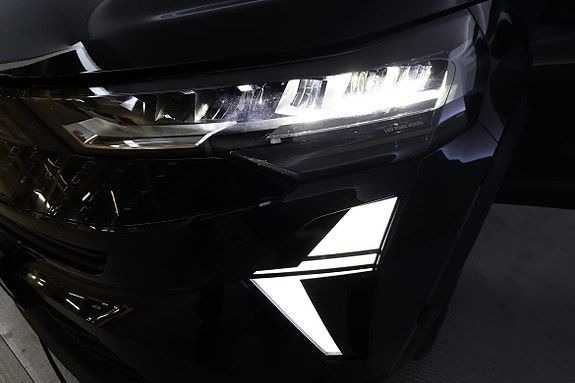 Renault Captur 10 of 22