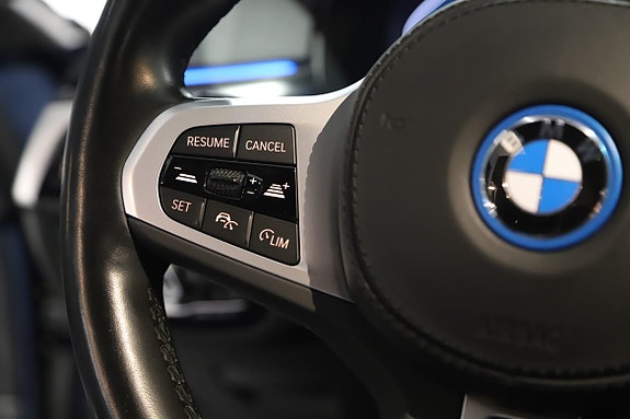 BMW 530e 10 of 11