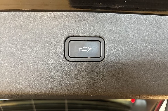 Volvo EX30 13 of 23