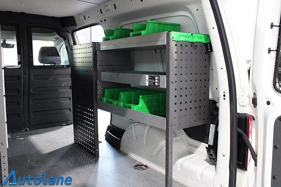 Volkswagen Caddy Maxi 13 of 26