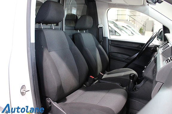 Volkswagen Caddy Maxi 18 of 26