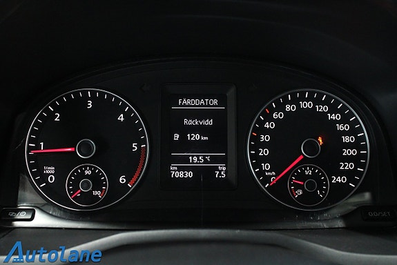 Volkswagen Caddy Maxi 26 of 26