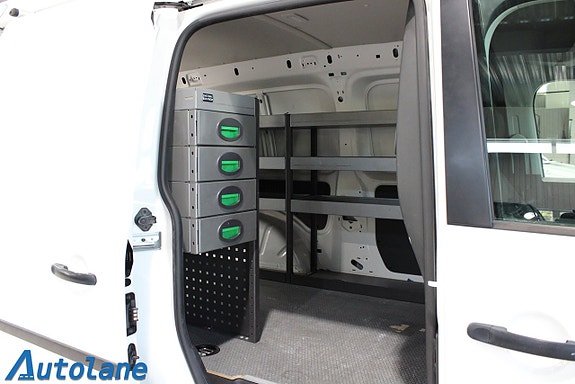 Volkswagen Caddy Maxi 15 of 26