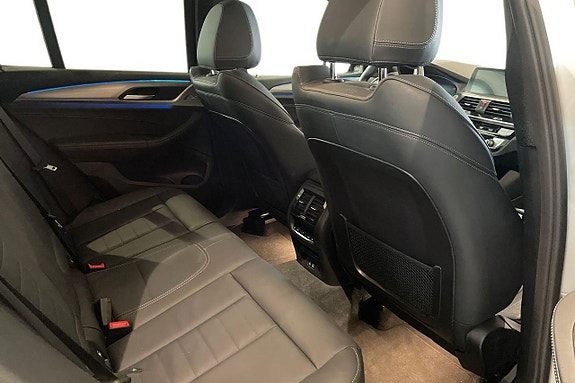 BMW X3 11 of 18
