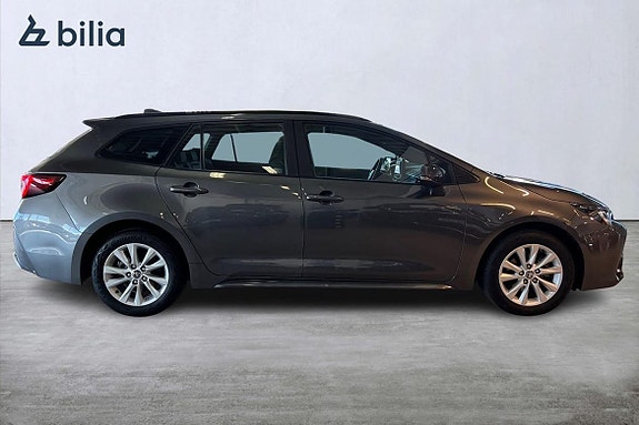 Toyota Corolla 16 of 19