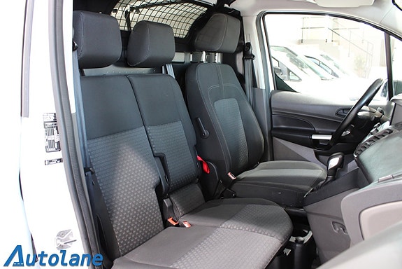 Ford Transit Connect 21 of 29