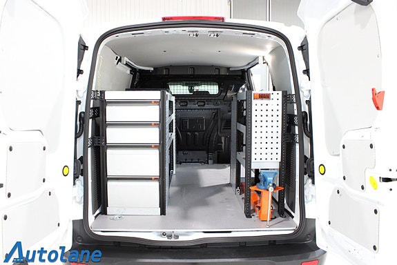 Ford Transit Connect 13 of 29