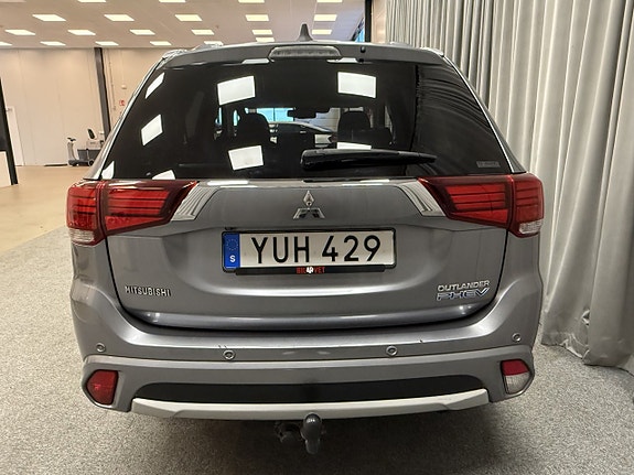 Mitsubishi Outlander 6 of 16