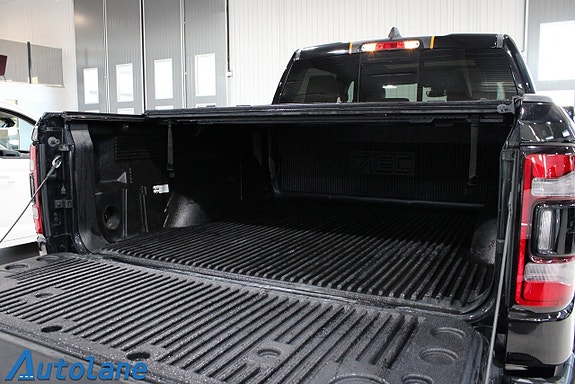 Dodge RAM 1500 16 of 30