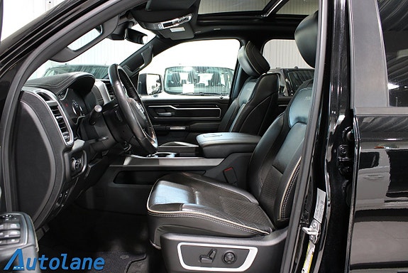 Dodge RAM 1500 18 of 30