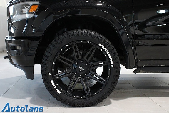 Dodge RAM 1500 13 of 30