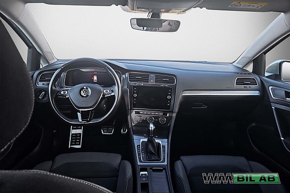 Volkswagen Golf Alltrack 4 of 4