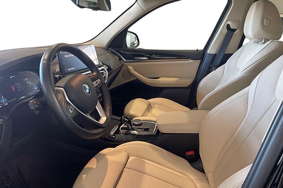 BMW X3 12 of 18
