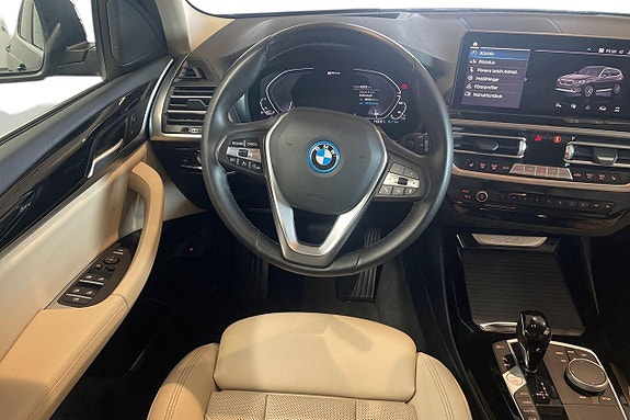 BMW X3 9 of 18
