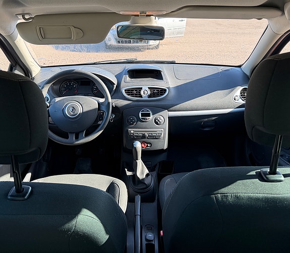 Renault Clio 5 of 7