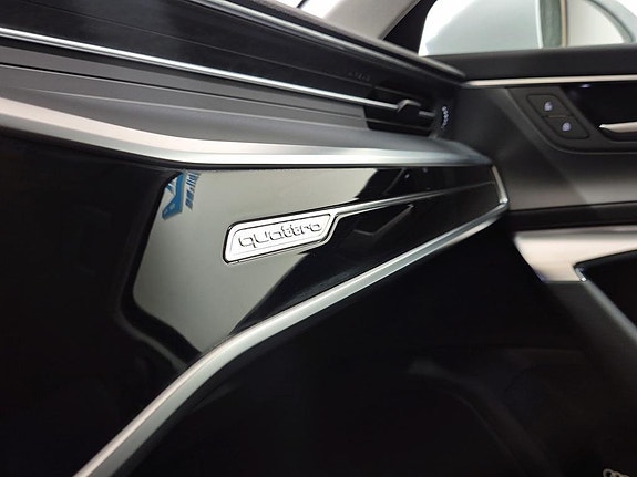 Audi A6 allroad 17 of 18