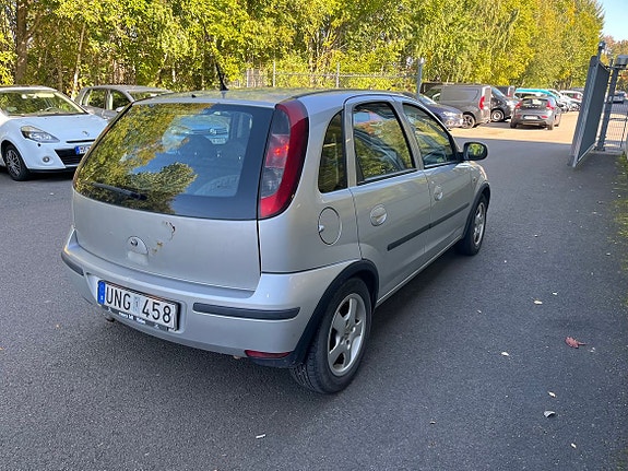 Opel Corsa 4 of 7