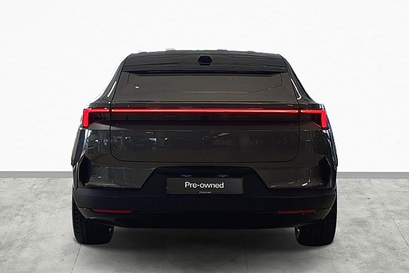 Polestar 4 5 of 30