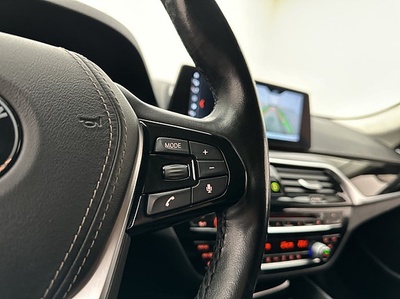BMW 520 15 of 30