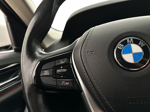 BMW 520 13 of 30