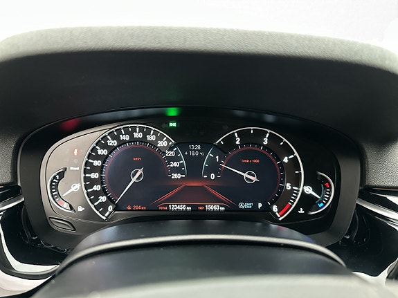 BMW 520 14 of 30