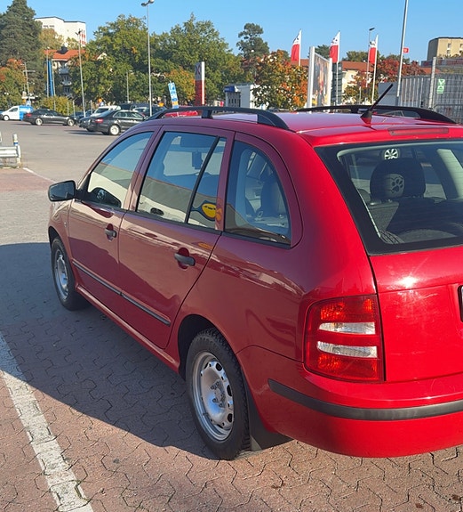 Skoda Fabia 3 of 8