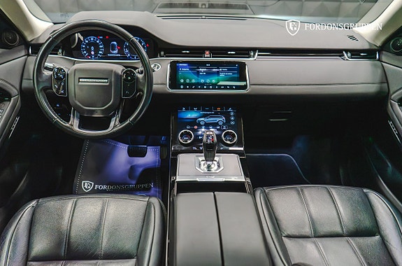 Land Rover Range Rover Evoque 22 of 26