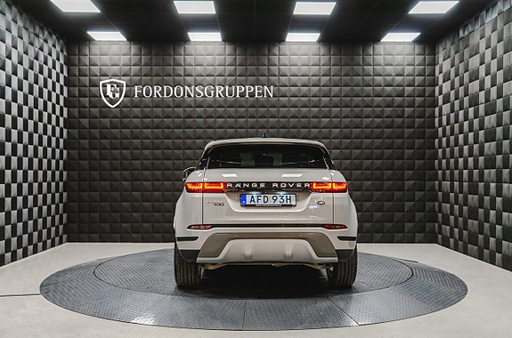 Land Rover Range Rover Evoque 6 of 26