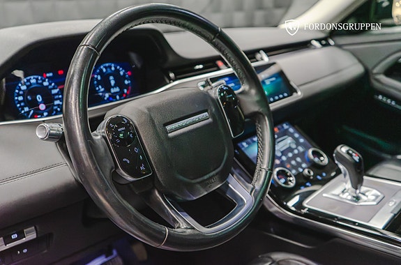 Land Rover Range Rover Evoque 21 of 26