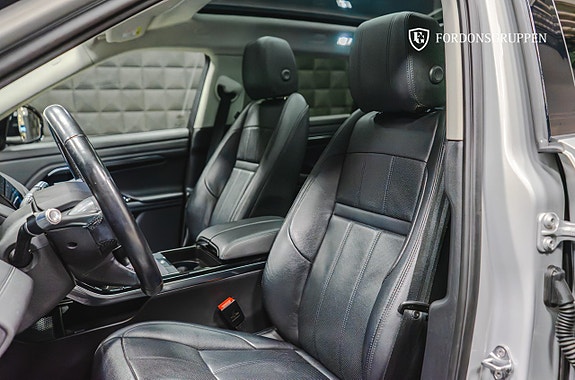 Land Rover Range Rover Evoque 17 of 26