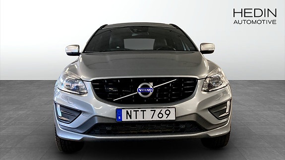 Volvo XC60 8 of 12