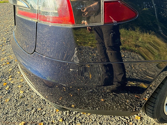 Tesla Model S 23 of 24