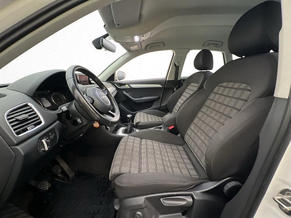 Audi Q3 11 of 29