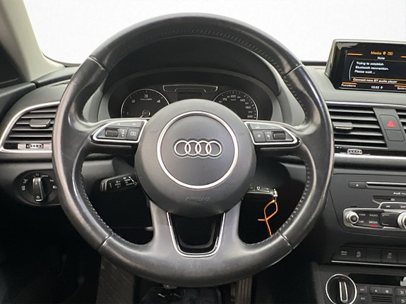 Audi Q3 13 of 29