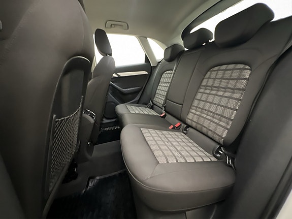 Audi Q3 23 of 29