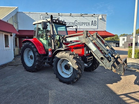 Massey Ferguson 6470