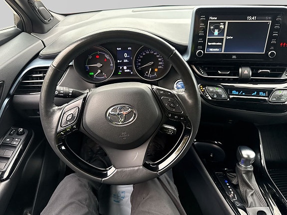 Toyota C-HR 9 of 26