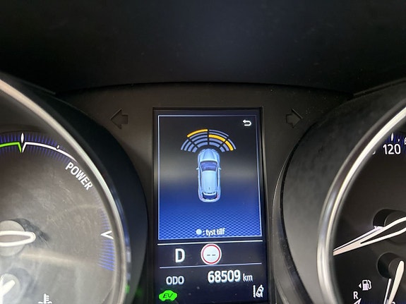 Toyota C-HR 25 of 26