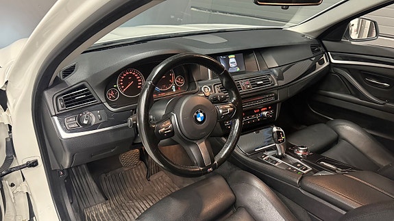 BMW 520d 12 of 30