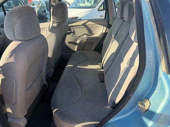 Citroen C3 17 of 20