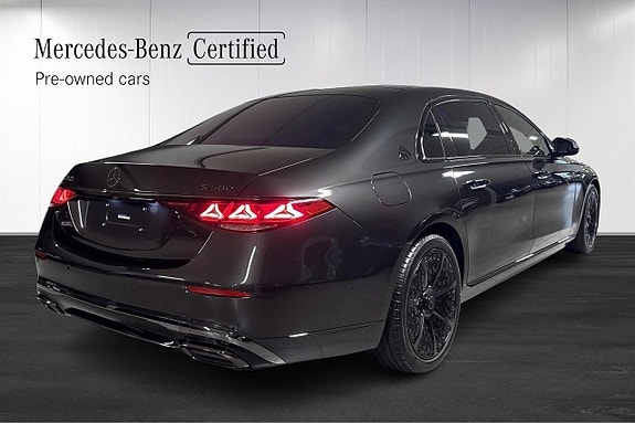 Mercedes-Benz S580 4 of 30