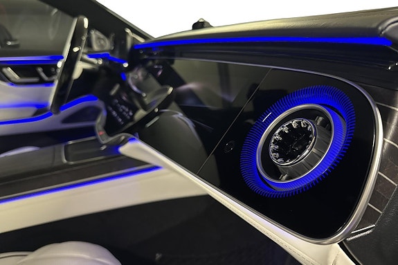 Mercedes-Benz S580 14 of 30