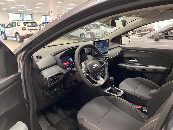 Dacia Sandero Stepway 7 of 9